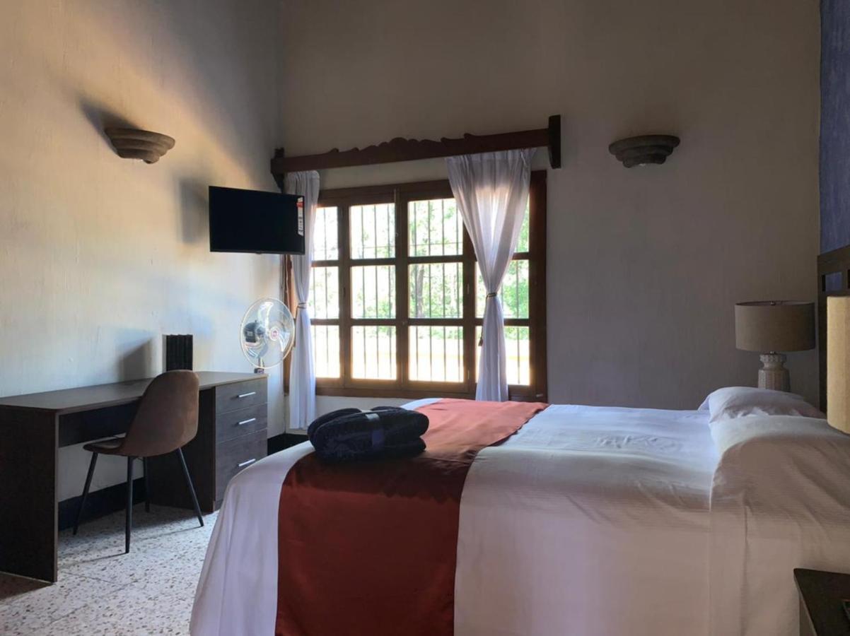 Hotel Posada San Miguel Antigua Esterno foto
